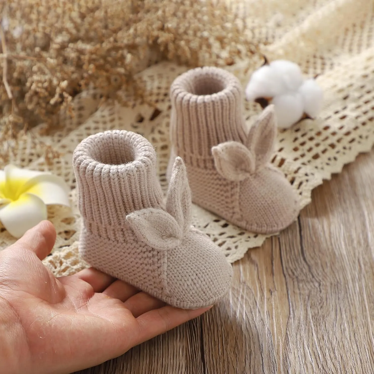 Baby Booties Newborn First Walkers Soft Knit Boots Warm Knitted Crib Shoes for Boy Girl Crochet Infant Sock