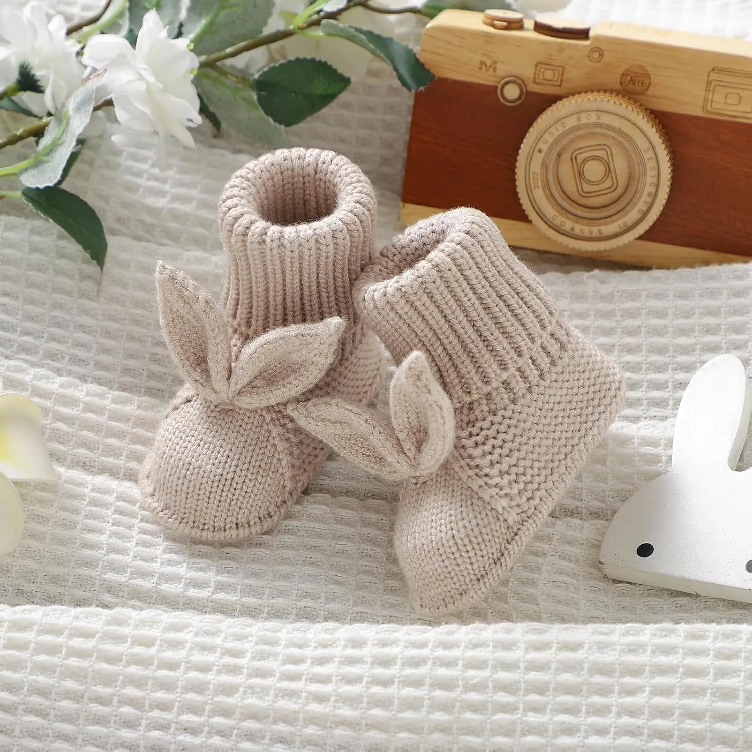 Baby Booties Newborn First Walkers Soft Knit Boots Warm Knitted Crib Shoes for Boy Girl Crochet Infant Sock
