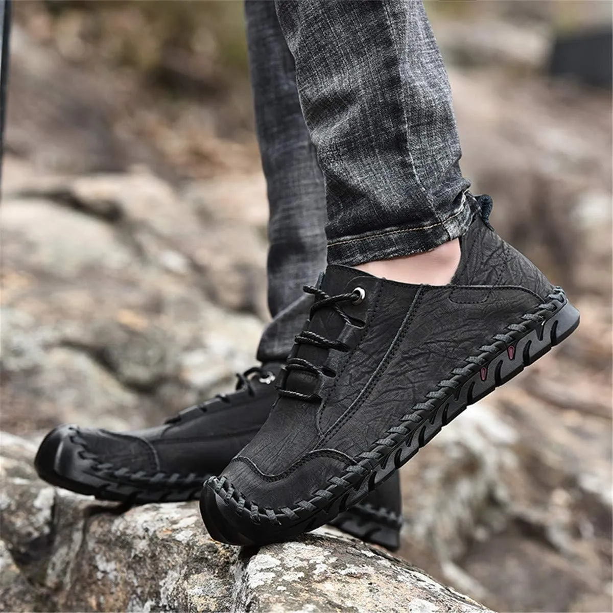 ChicWind Men's Hand Stitching Breathable Leather Sneakers Comfort Lace Up Driving Shoes