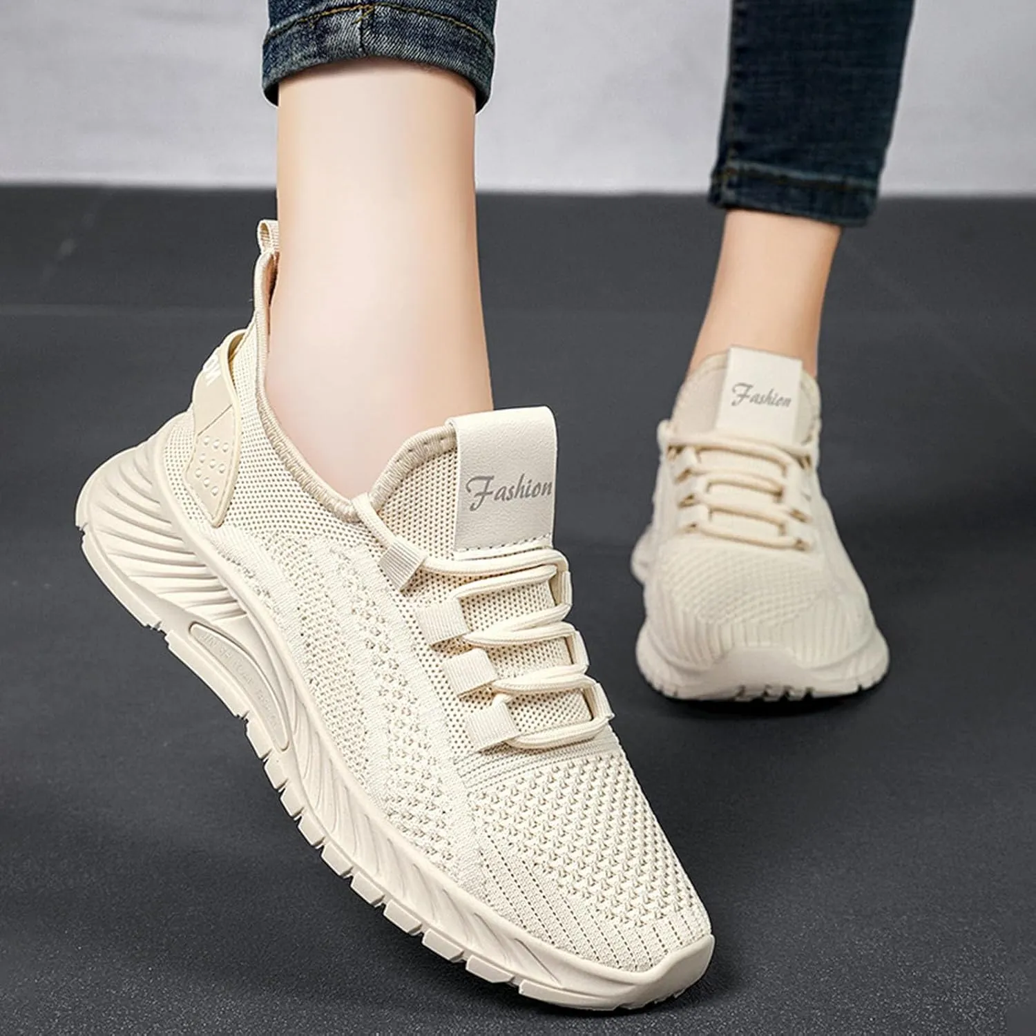 Flying Weaving Sneakers Women New Korean Fashion Round Head Lace Up Casual Shoes Thick Bottom Running Shoes Working