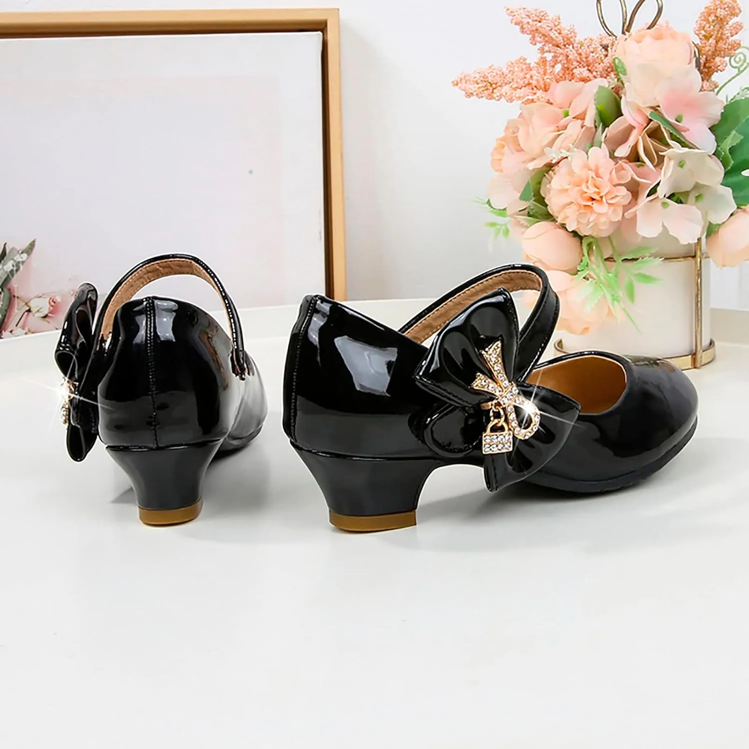 Girls Paten𝐭 Leather Dress Shoes Low Heels Toddler Mary Jane Shoes Flower Shoes with Bow for School Part𝐲 Wedding
