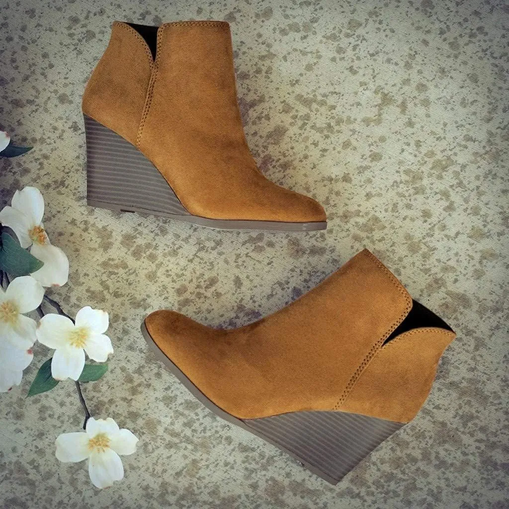 GUNIYIFS Women's Wedge Booties and Ankle Boots Comfortable Ankle Short Boots for Women Fashion Dressy Sexy Heels Shoes with Zipper