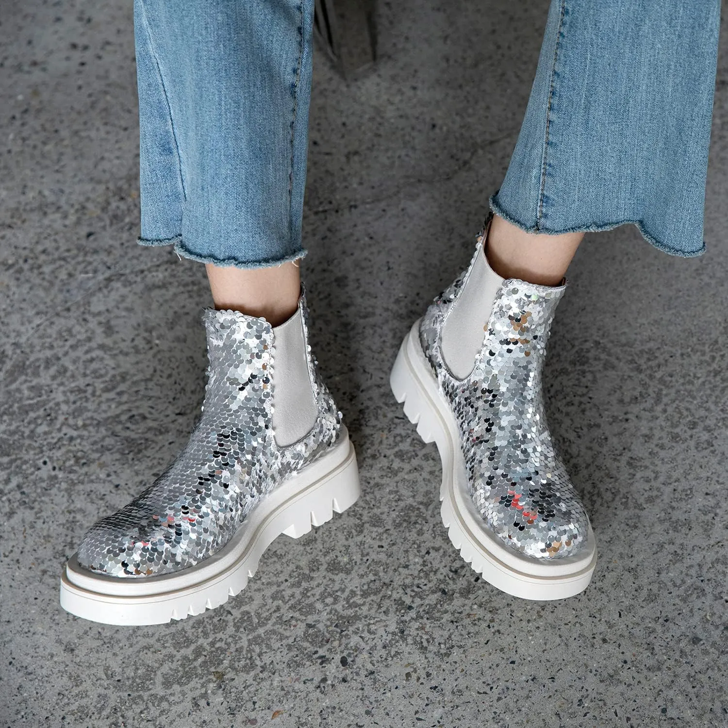 keleimusi Women's Sequins Chelsea Boots Low Heel Slip On Elastic Ankle Boots Round Toe Combat Booties