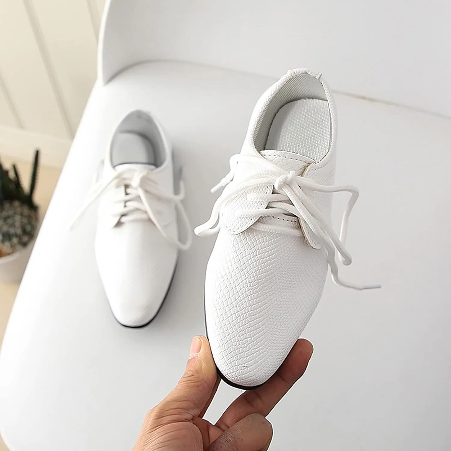 Kids Boys Latin Dance Shoes Lace-up Profession Ballroom Tango Performance Standard British Modern Dancing Shoes