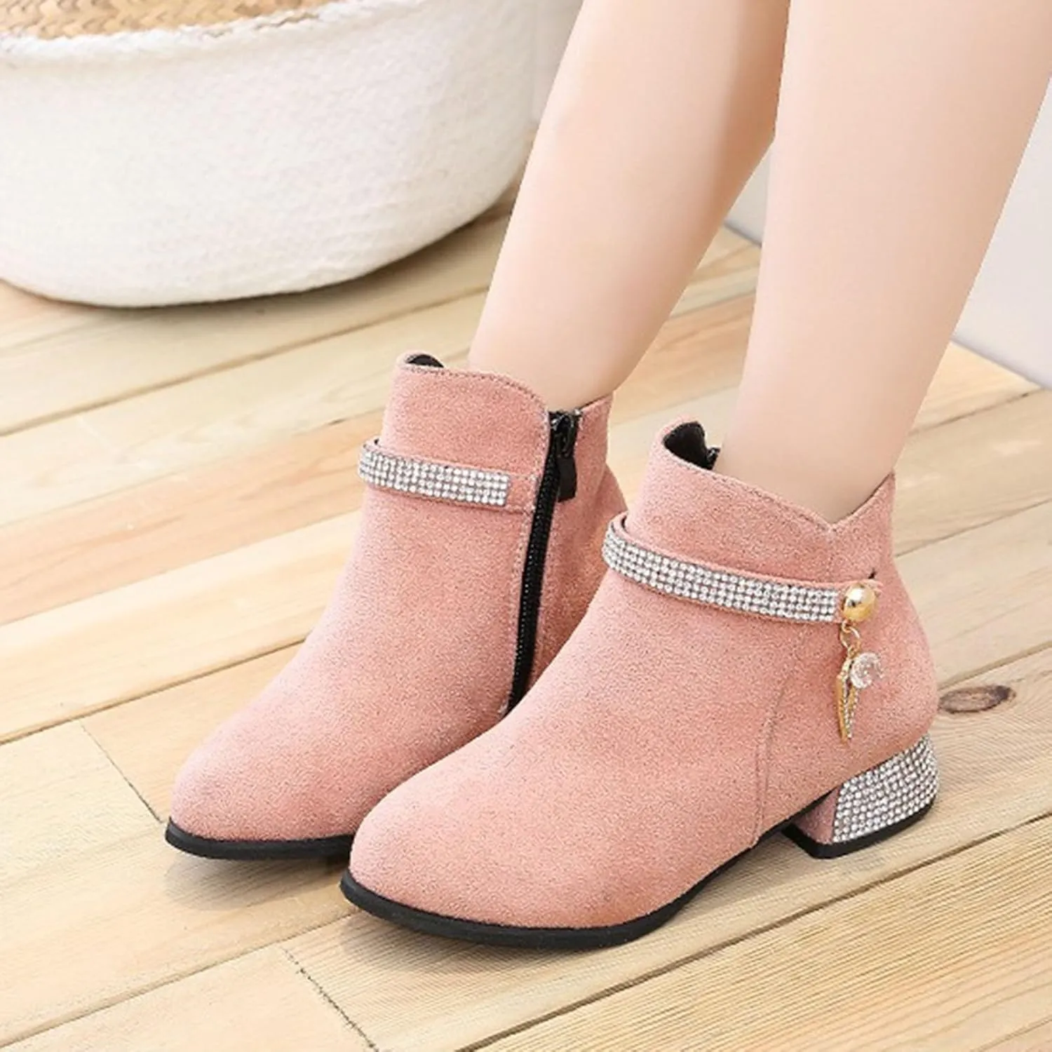 Kids Winter Boots Girls Dress Boots Short Shoes Girls Ankle Boots Low Heel Side Zipper Fall Winter Booties Outdoor Shoes