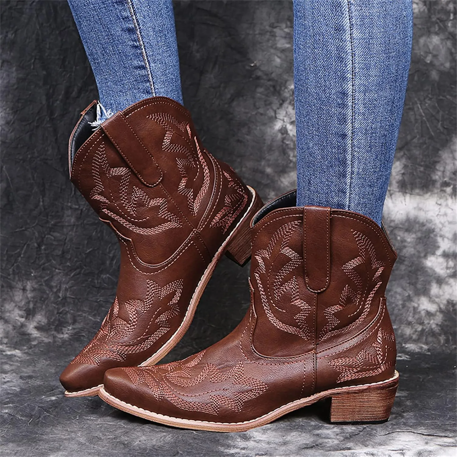 Lausiuoe Cowboy Boots For Women Wide Calf Short Heel Embroidered Western Pointed Toe Cowgirl Style Fashion Boot Pull-On