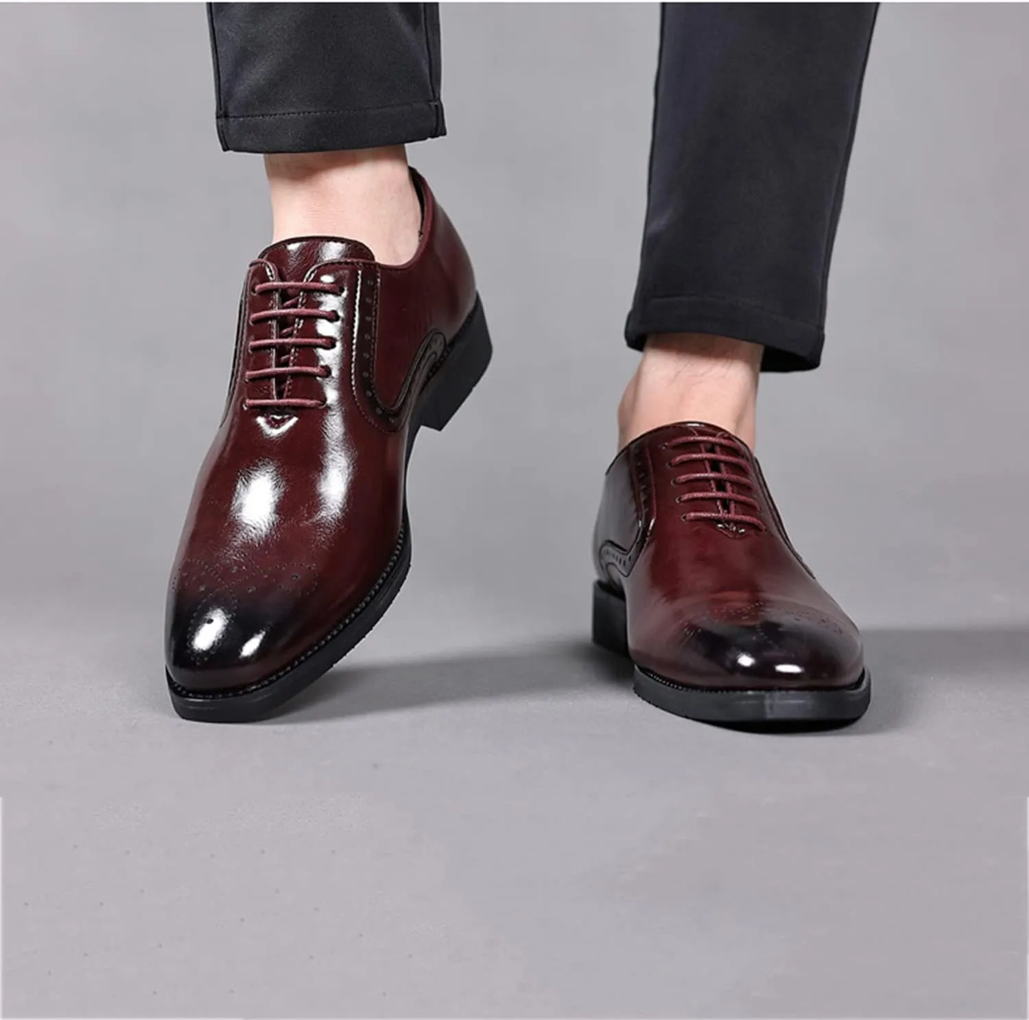 Men's Brogues Classic Dress Shoes Wingtip Business Shoes Modern Formal Derbys Lace-ups Office Wedding Oxford Shoes
