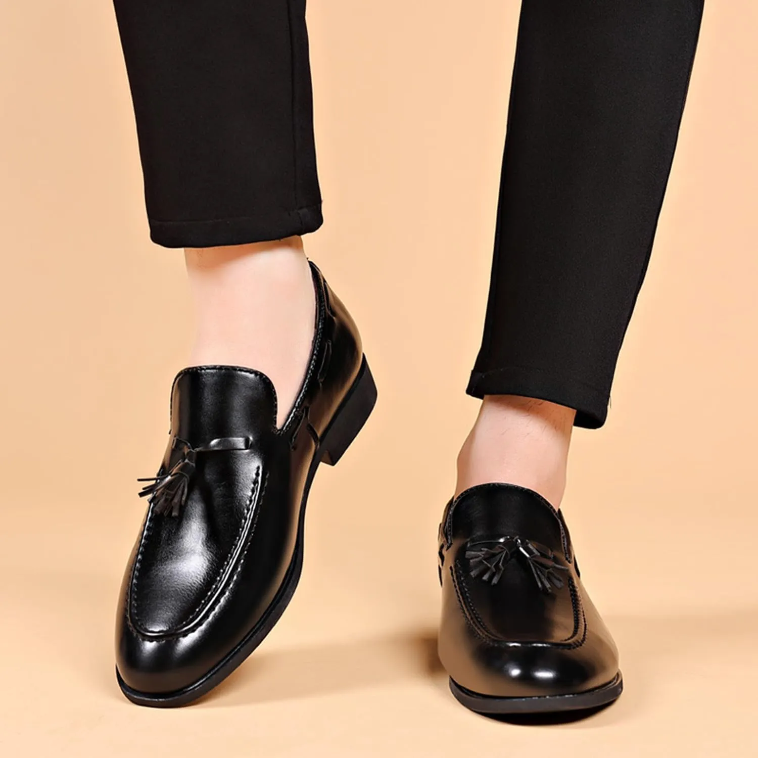 Men's Dress Loafers Oxfords Shoes Comfy Moccasin Slip-On Driving Flats Formal Business Shoes with Tassels