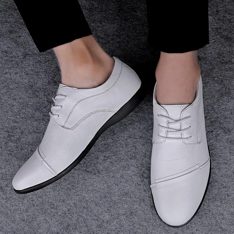 Mens Driving Dress Flats Shoes Patent Leather Breathable Monk Strap Shoes Classic Italian Lace-up Bean Shoes Men's Slip on Dress Loafers