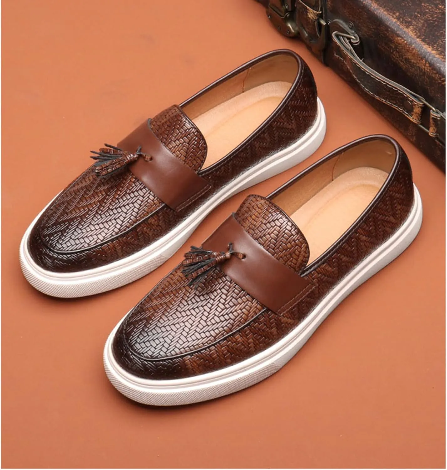 Men's Fashion Leather Round Toe Tassel Loafers Outdoor Casual Shoes Comfortable Round Toe Walking Shoes Business Dress Shoes for Party Dating Prom