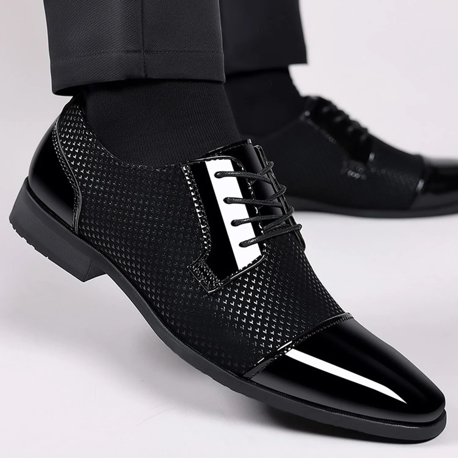Men's Formal Shoes Casual Lace-ups Breathable Patent Leather Brogues Business Wedding Comfortable Dress Shoes