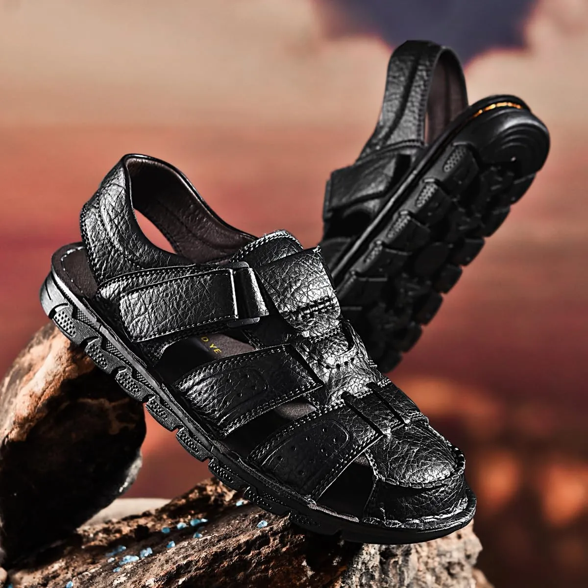 Men's Summer Handmade Leather Sandal Sport Sandals Closed Toe Outdoor Beach Shoes
