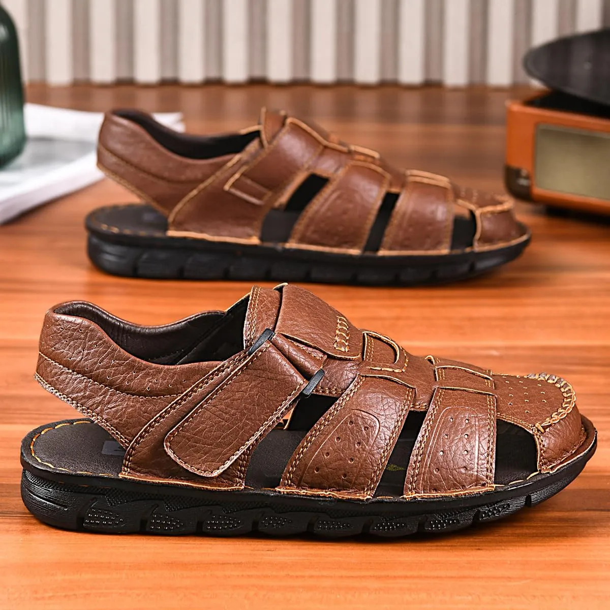 Men's Summer Handmade Leather Sandal Sport Sandals Closed Toe Outdoor Beach Shoes