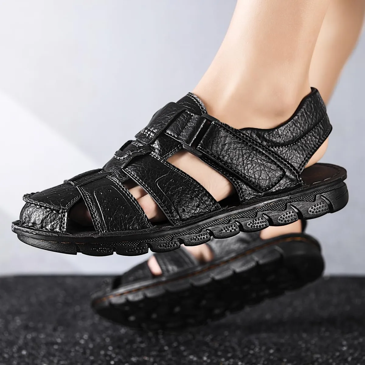Men's Summer Handmade Leather Sandal Sport Sandals Closed Toe Outdoor Beach Shoes