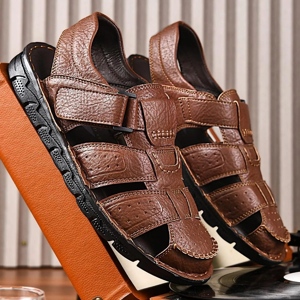 Men's Summer Handmade Leather Sandal Sport Sandals Closed Toe Outdoor Beach Shoes