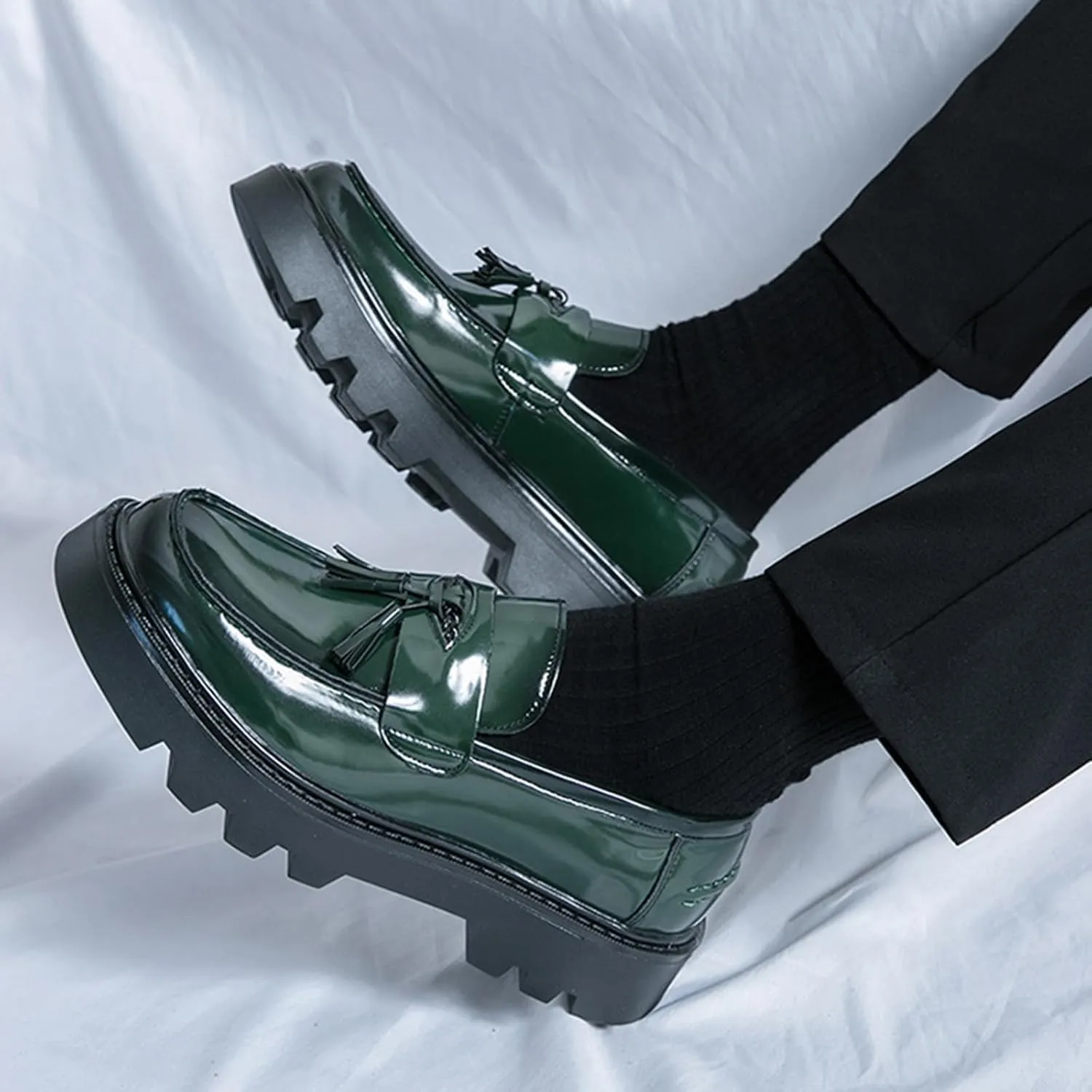 Men's Tassel Lug Sole Slip-on Platform Loafers,Fashion Patent Leather Round Toe Low Top Non-Slip Business Dress Shoes for Party Dating Prom