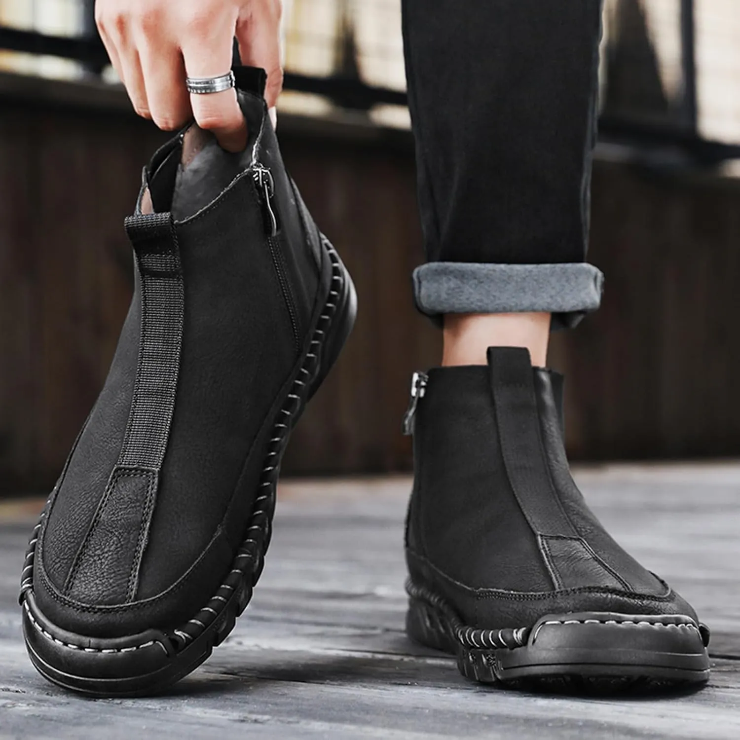 Men's Waterproof Leather Chukka Boots for Hiking Camping & Driving Fashion Warm Fur Lined Hand Stitched Round Toe Side Zipper Ankle Boots Comfort Casual Outdoor Walking Sneakers
