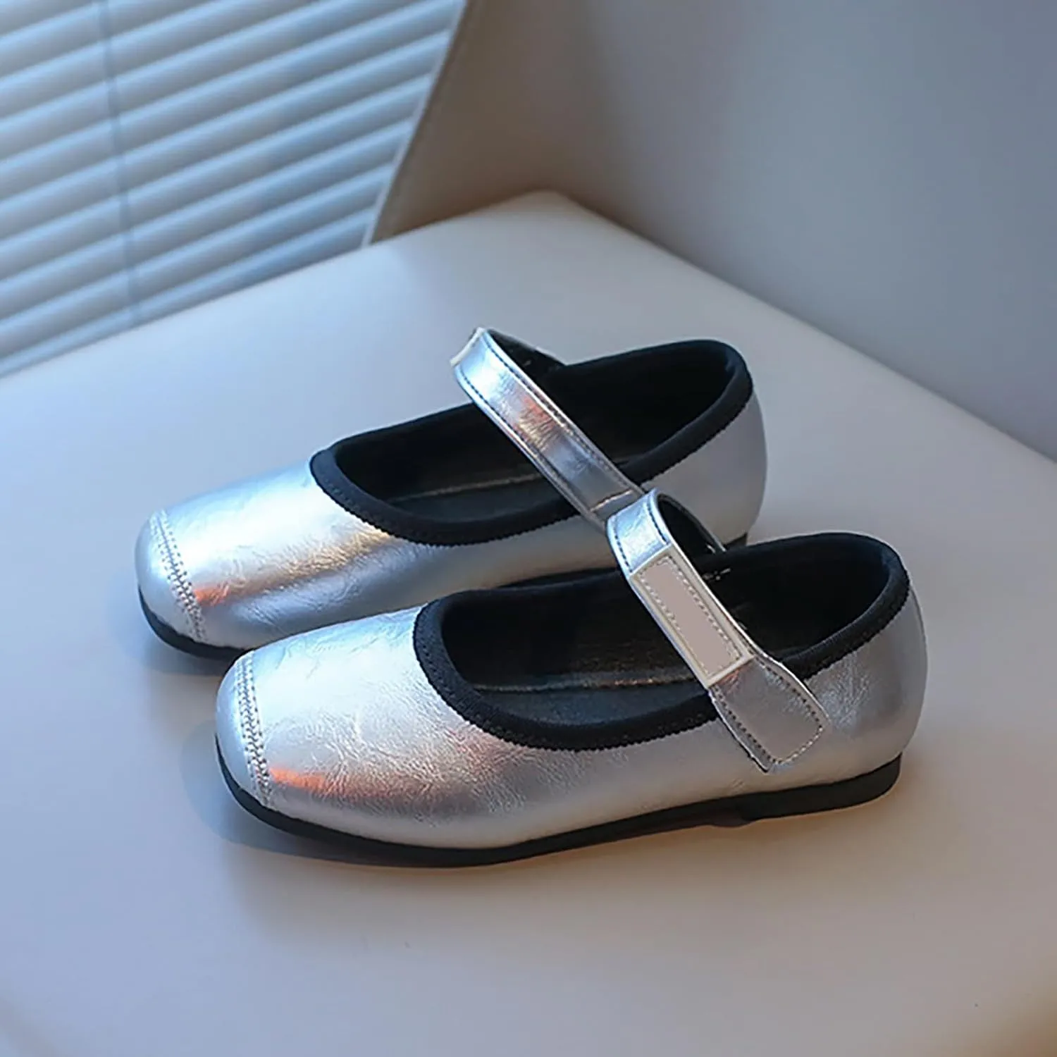PU Leather Ballet Flat𝐬 for Girls Wedding Part𝐲 School 𝗨niform Mary Jane Shoes Little Kid Baptism Plush House Slipper