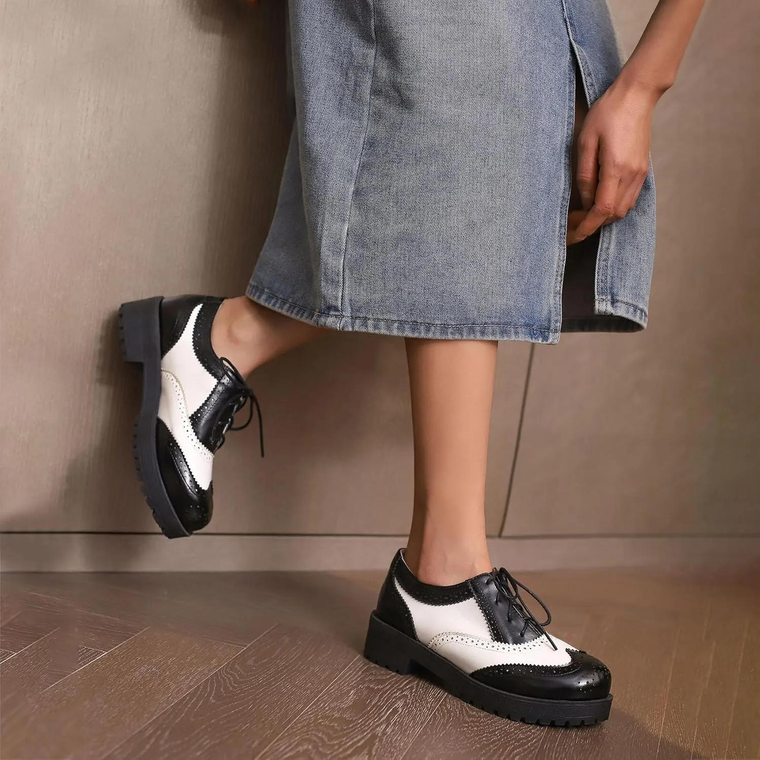 SHEMEE Patent Leather Chunky Mid Heels Wingtip Oxfords Lug Sole Brogues Platform Saddle Shoes for Women