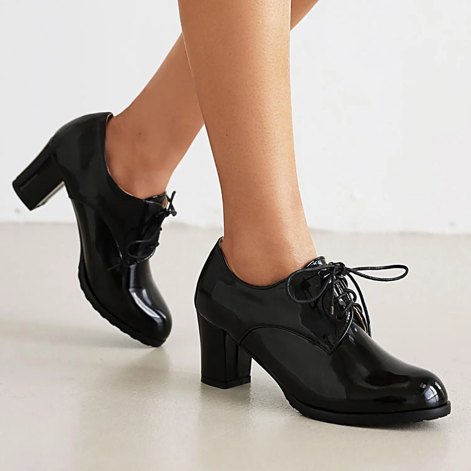 SHEMEE Patent Leather Oxfords for Women Chunky Block Heels Brogues Round Toe Lace Up Pumps Work Office Dress Shoes