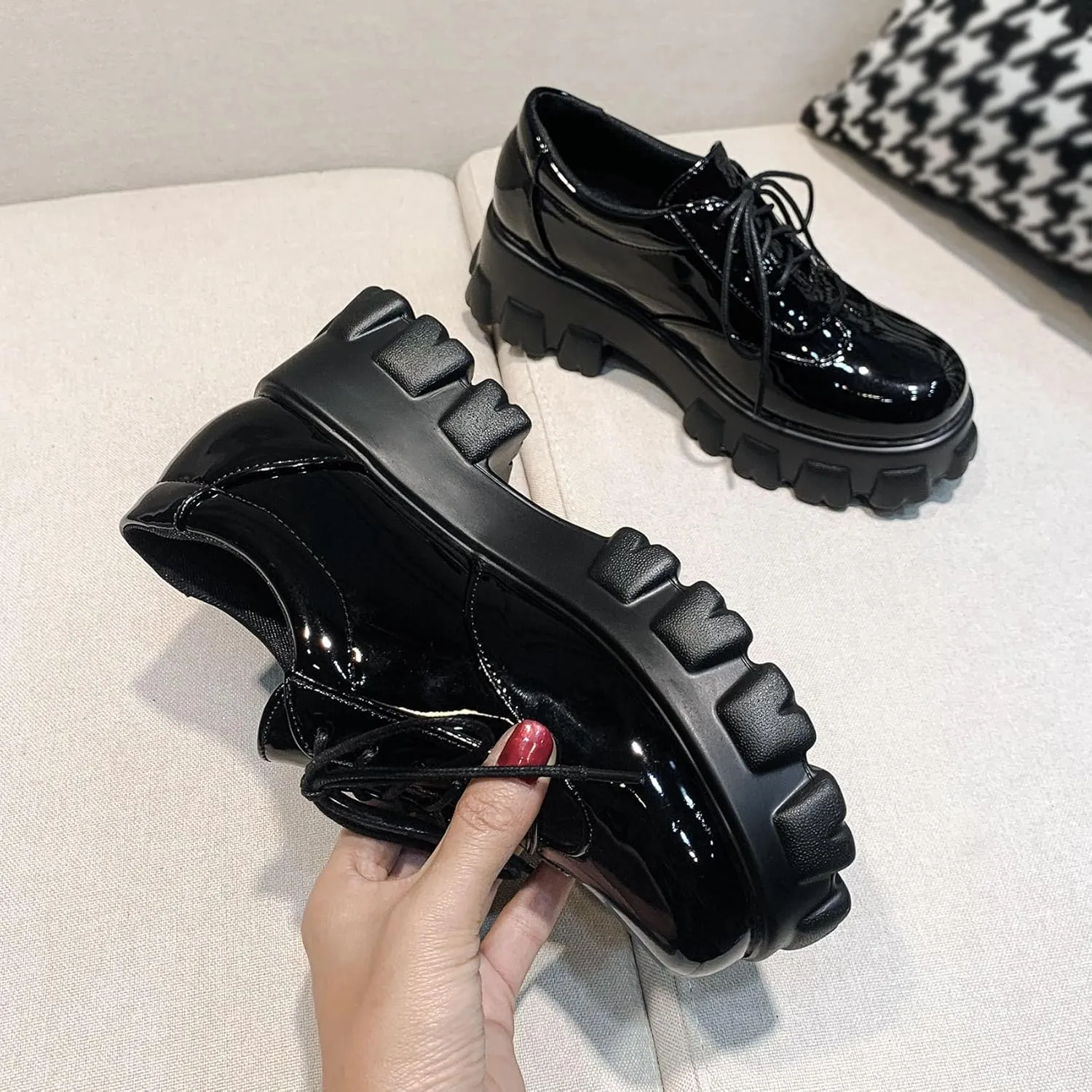 SHEMEE Women's Platform Oxfords Chunky Heels Loafer Lug Sole Lace Up Derby Shoes Comfort Business Work Office Dress Pumps