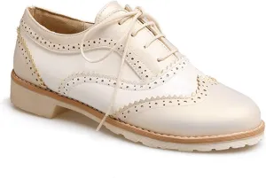 VOKLIN Women's Two Tone Flat Saddle Oxfords Shoes Wingtip Perforated Lace Up Low Heel Vintage Oxford Brogues