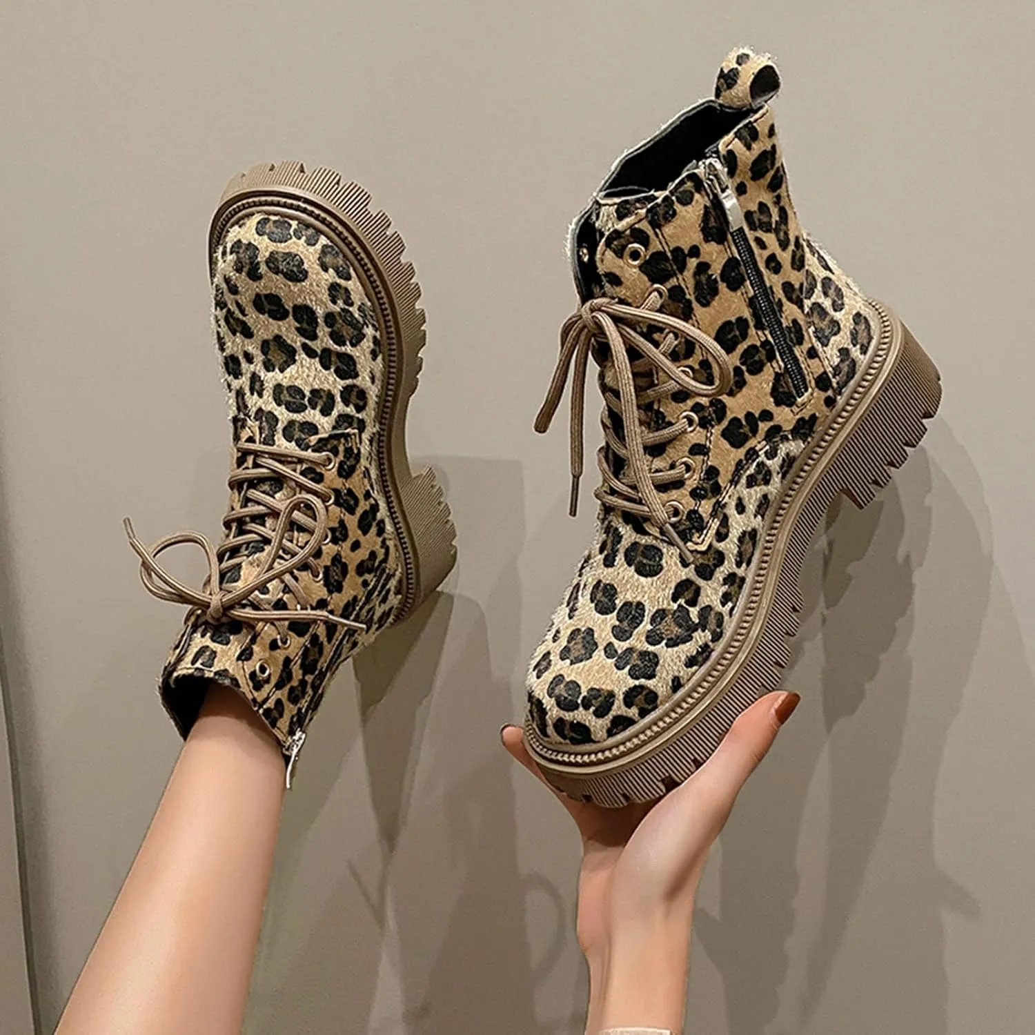 Women's Combat Boots Lace up Ankle Booties Lug Sole Low Heel Chelsea Fashion Leopard Print Boots Ladies Platform Boots Fur Lined Walking Hiking Shoes Suede Slip On Lace-up Booties with Side Zipper